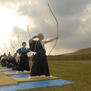 Traditional Japanese Asymmetrical “Yumi Bow            (Pre-Orders Only)