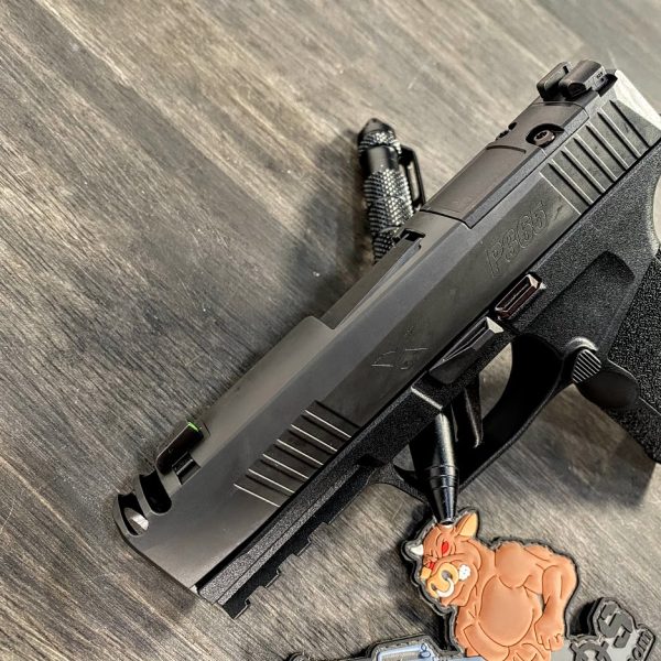 Sig Sauer P365 XMACRO 9mm – GUNTICKETS [20 SPOT] - Image 2